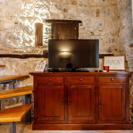 Saint Lucas * Спліт