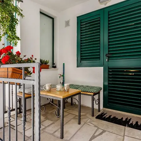 Saint Lucas شقة *